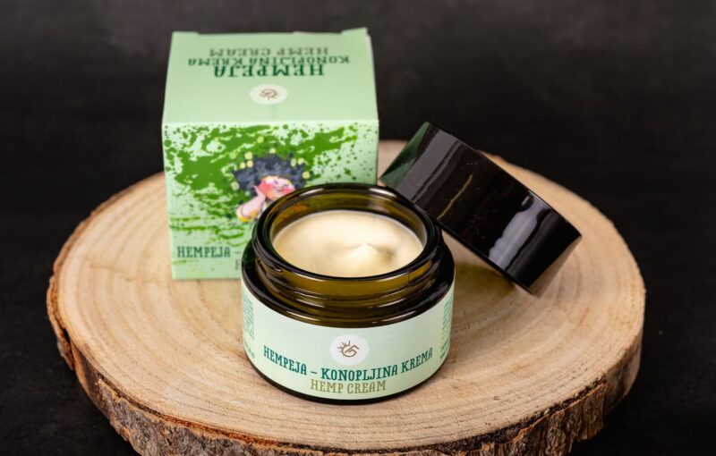 HEMPEJA-KONOPLJINA-KREMA-ZA-OBRAZ-50ml-5